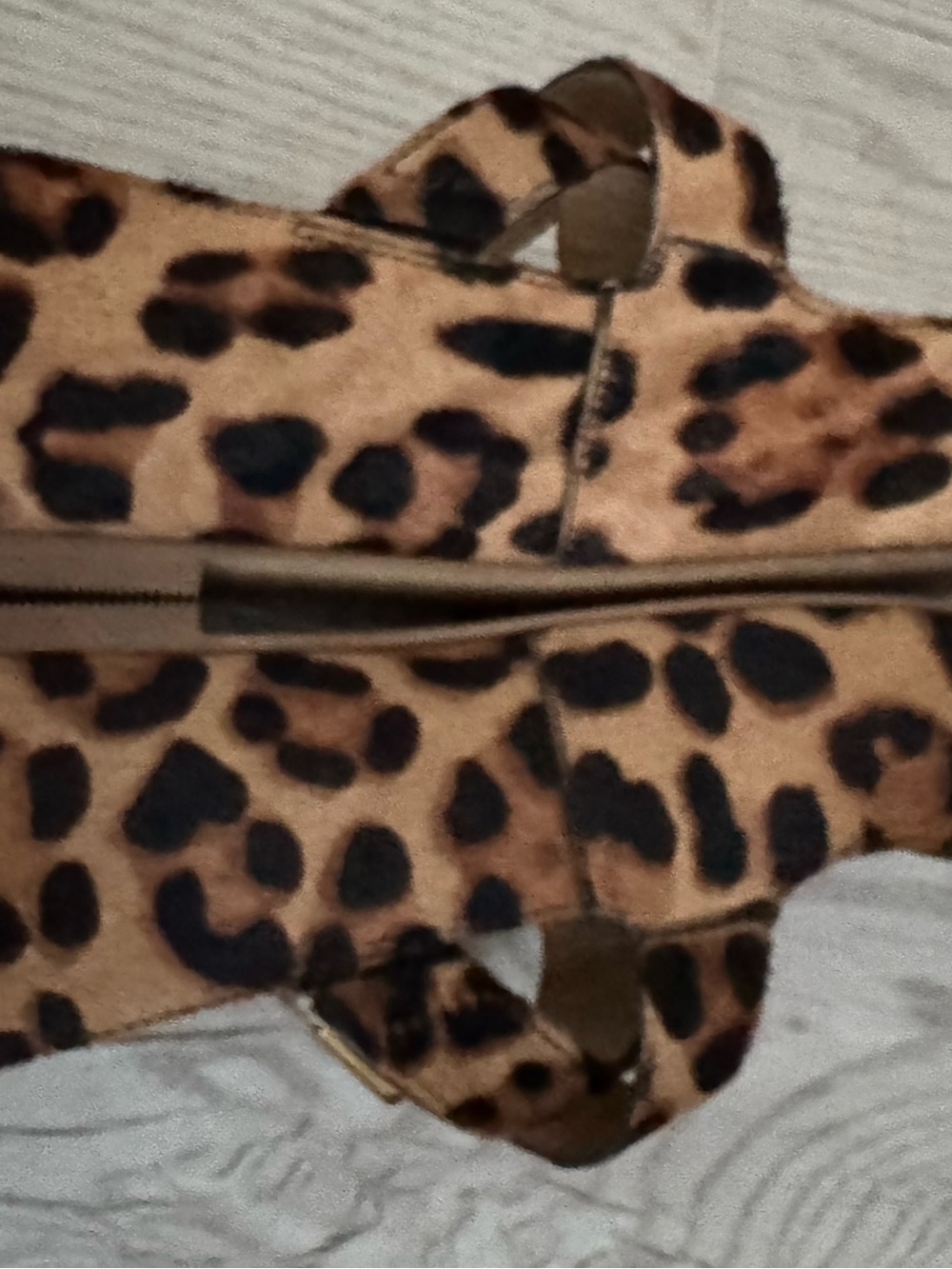 Boden Cross Strap Mary Jane Classic Leopard size 8(39) - Picture 8 of 13